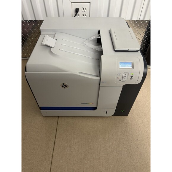HP LaserJet 500 Color M551 Printer W/Toner Network Ethernet - Picture 1 of 16